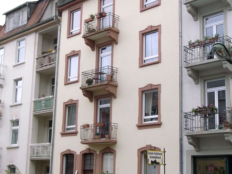 Frankfurt - Dahlmannstr. 18
